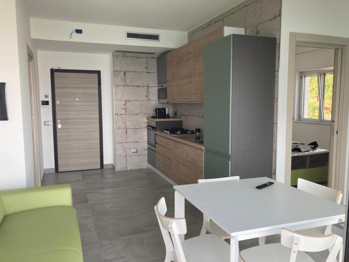Апартаменты Residenza Timpa Janca Вибо Валентия Марина Экстерьер фото